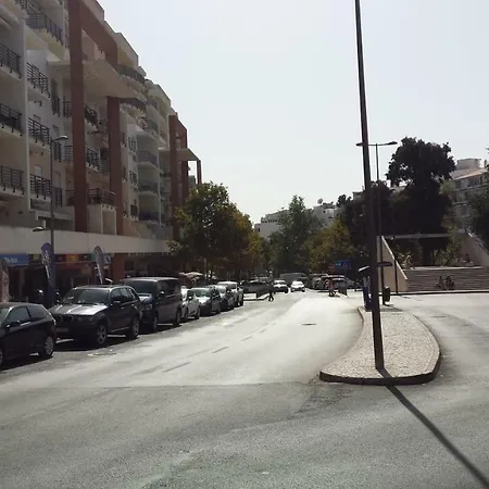 Portico De Malpique Albufeira