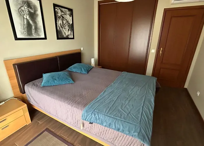 Portico De Malpique *